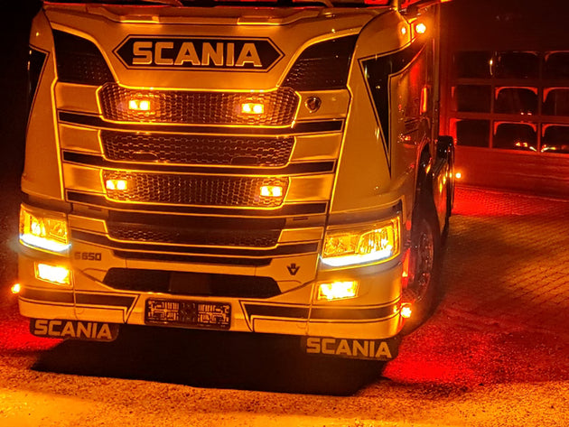 matronics-supplerende-positionslys-til-scania-led-forlygte-2016_Image number